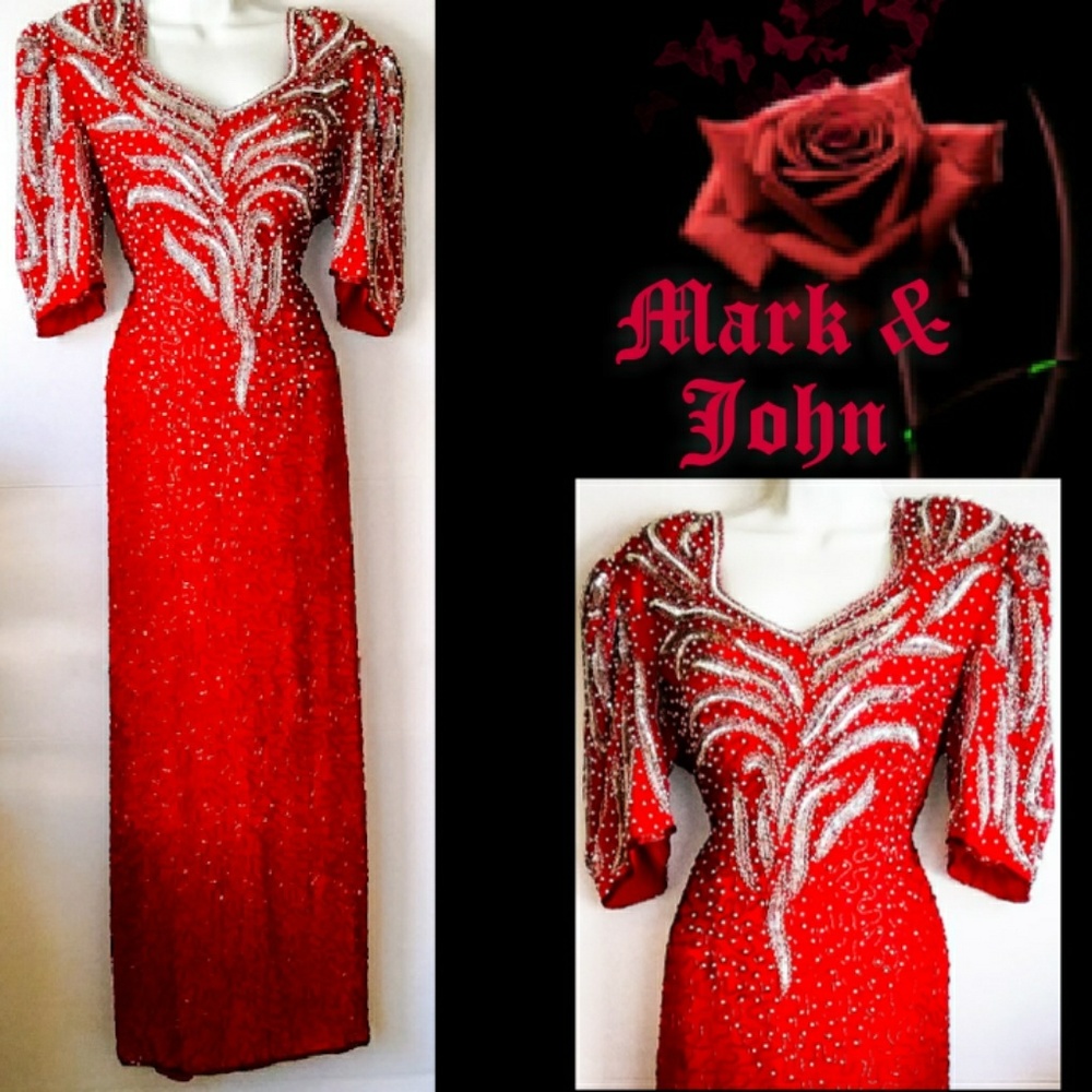 ⭐ WT-Authentic Vintage Evening Gown by Mark & John